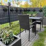 Cozy Modern Near Berlin With Free Parking & Fast Wifi *