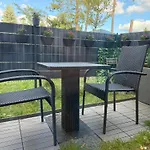 Cozy Modern Near Berlin With Free Parking & Fast Wifi *