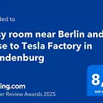 Cozy Modern Near Berlin With Free Parking & Fast Wifi *