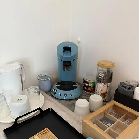 Cozy Modern Near Berlin With Free Parking & Fast Wifi