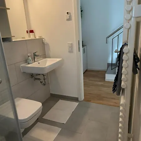 Cozy Modern Near Berlin With Free Parking & Fast Wifi Homestay Fredersdorf-Vogelsdorf