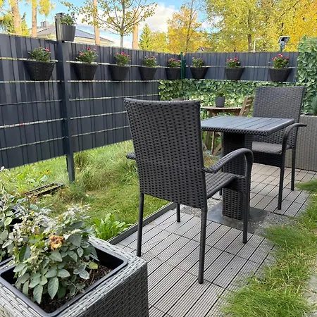 Cozy Modern Near Berlin With Free Parking & Fast Wifi *
