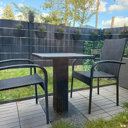 Cozy Modern Near Berlin With Free Parking & Fast Wifi *