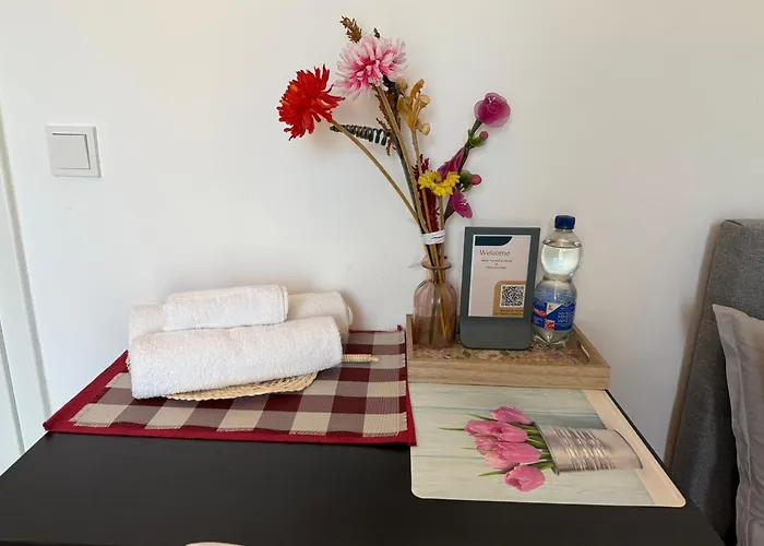 Cozy Modern Near Berlin With Free Parking & Fast Wifi *