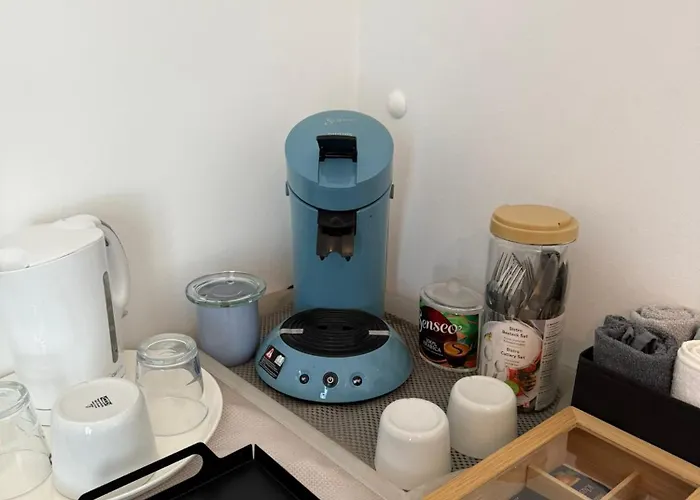 Cozy Modern Near Berlin With Free Parking & Fast Wifi