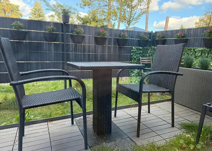 Cozy Modern Near Berlin With Free Parking & Fast Wifi *