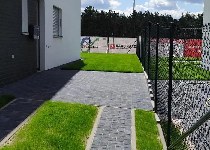 Cozy Modern Near Berlin With Free Parking & Fast Wifi Homestay Fredersdorf-Vogelsdorf